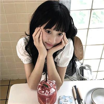 花吃了那女孩